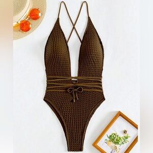NWT Women’s Boho Plunge One Piece Swimsuit in Color: espresso🤎 Size: Medium